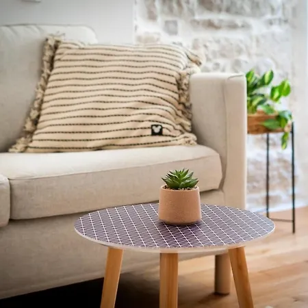 Cobblestone Comfort In *